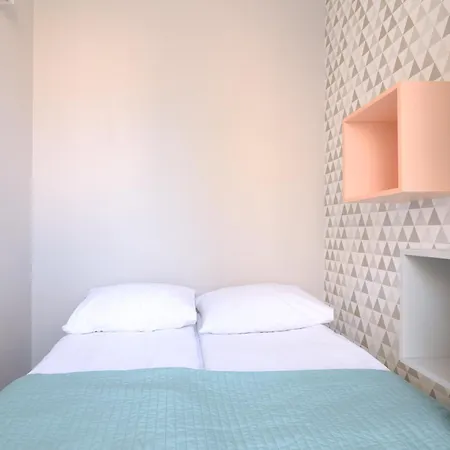 Wrzeszcz Q4apartments 公寓 *